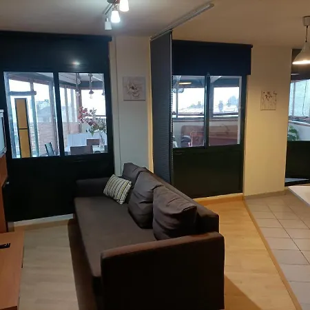 Piso Con Terraza En Rias Altas