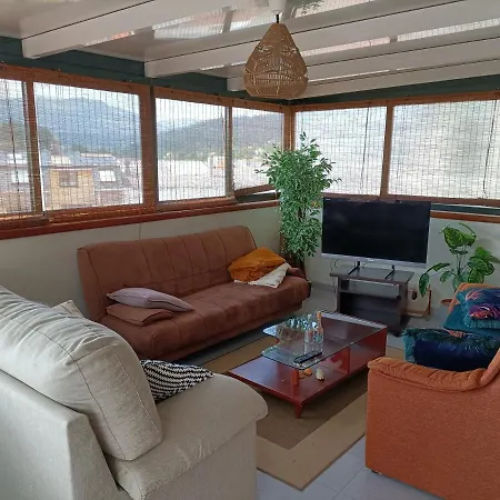 Lägenhet Piso Con Terraza En Rias Altas