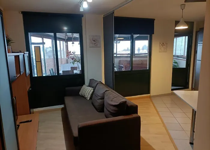 Piso Con Terraza En Rias Altas
